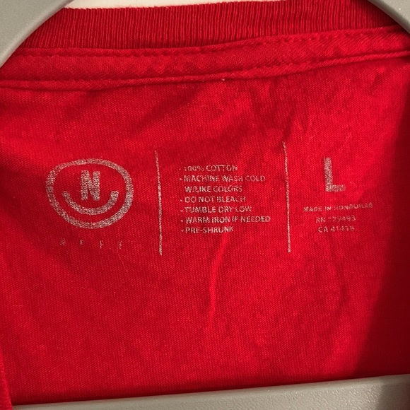 men red tshirt 100% cotton NEW NERF - Picture 4 of 4